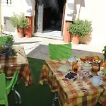 Georgia Old Town Vendégház 3*