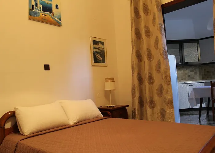 Guest house Georgia Old Town Rhodes City