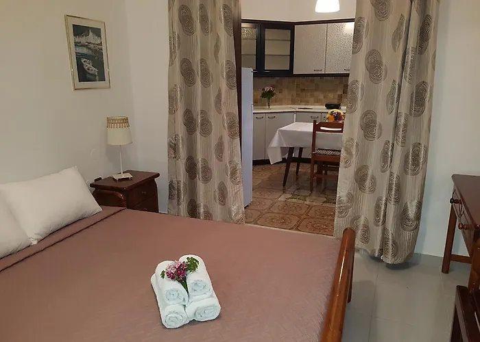 Guest house Georgia Old Town Rhodes City