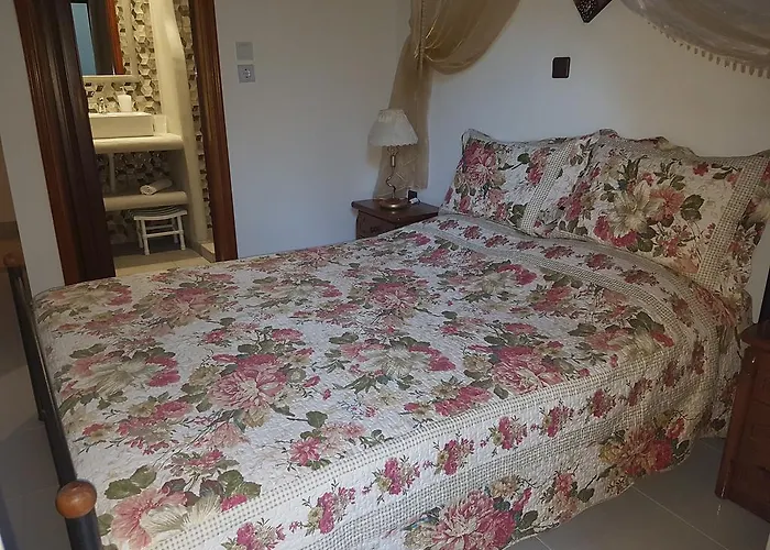 Georgia Old Town Guest house 3*