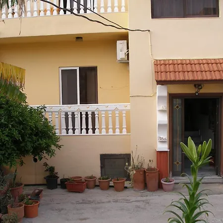Pensionat Georgia Old Town 3*
