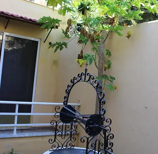 Georgia Old Town Pensiune Rhodes City